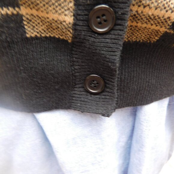 Love Tree Cropped Black & Beige Warm-Toned Top – Size Medium - Picture 5 of 7